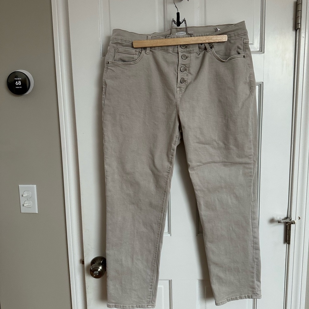 Old Navy Women's Boyfriend Jeans - Light Tan